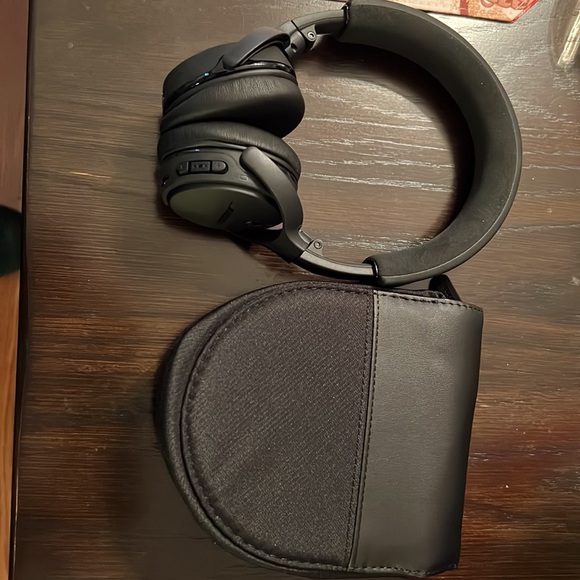 Bose Headphones On Ear Wireless Headphones By Bose Poshmark